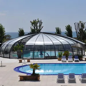 camping-le-raguenes-plage.inbrittany.com/